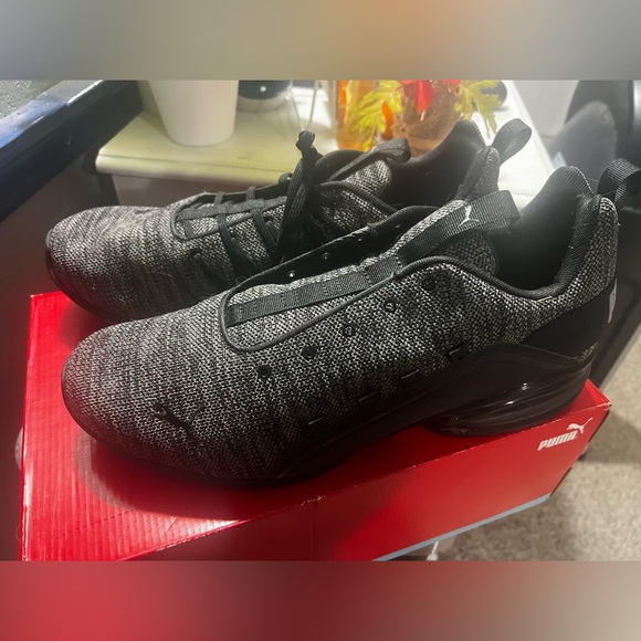 Men’s Puma Shoes - Picture 1 of 4